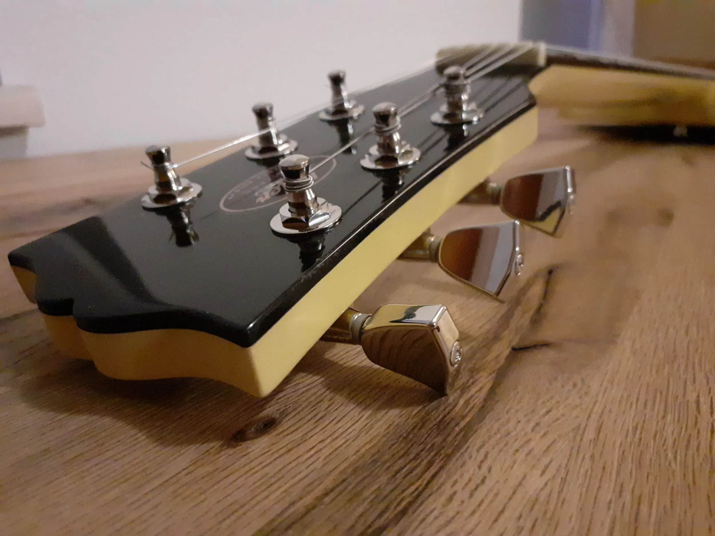 Heier #11 LP Double Cut – Detailansicht 9 – Custom E-Gitarre von Heier Guitars bei Dresden und Meißen